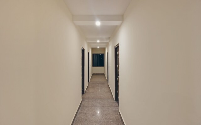 Hotel Vaishnavi By OYO Rooms
