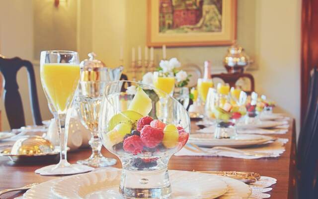 Manoir Chamberland (Adults Only, No Pets)