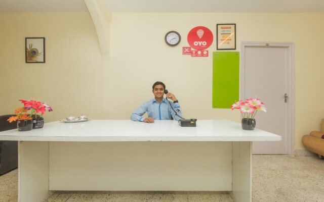 OYO Apartments Malad Raheja Complex Road