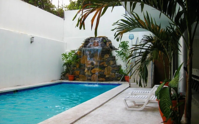 Отель Windsor Plaza