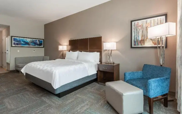 Holiday Inn & Suites Jefferson City By IHG
