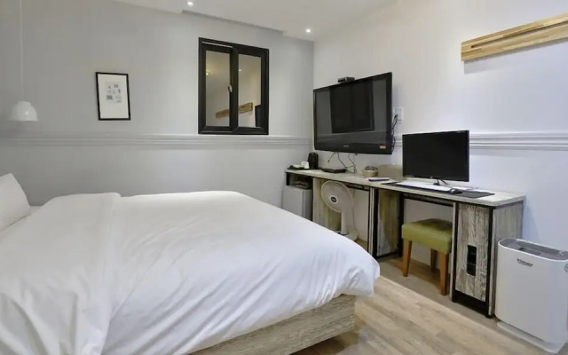Hotel Yeogieutte Dongdaegu