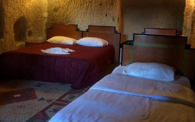 Sato Cave Hotel