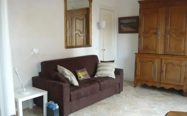 Parisian Home - Saint Martin 47 République