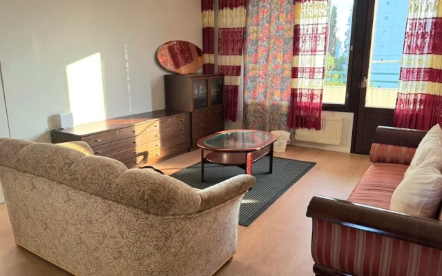 Room-cozy Double Bedroom in Espoo