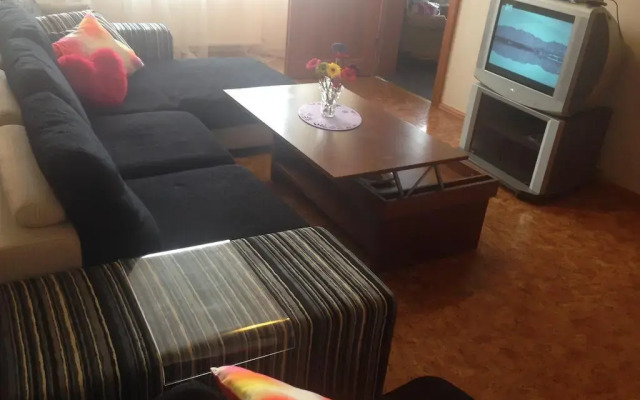 Capital Riga Apartment - Dzirnavu Street