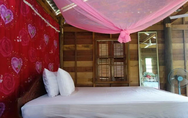 Yanick's Angkor Cottage