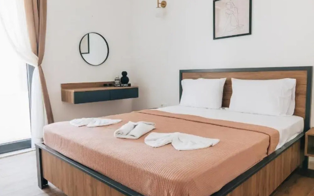 Saxofonia Apt. Lux