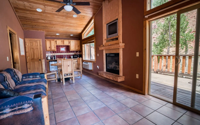 Red Cliffs Lodge Moab