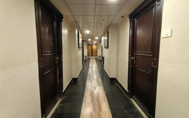 Hotel Highway Inn