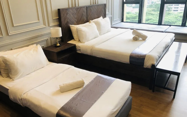 Ceylonz Suites by Roomy