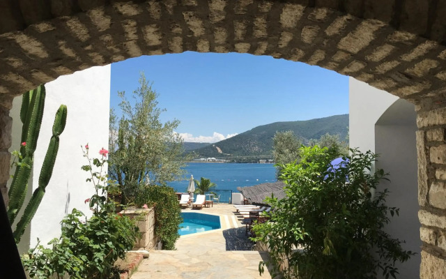Omar Hotel & Suites