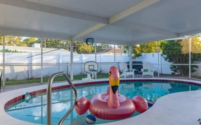 11350 Central Oasis 4BR Pool Home