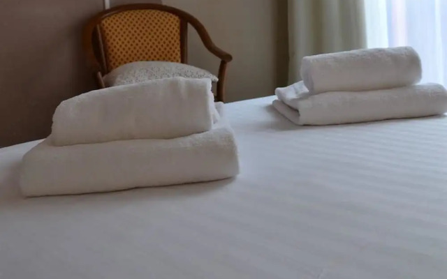 Au Bec Fin H?tel Restaurant