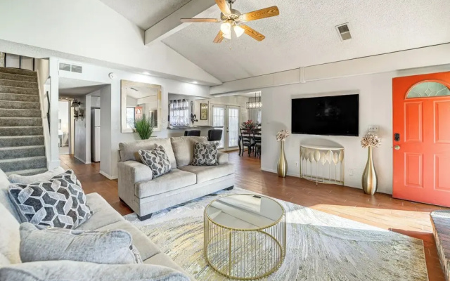 Furnished Patio! Family-friendly Tulsa Townhome