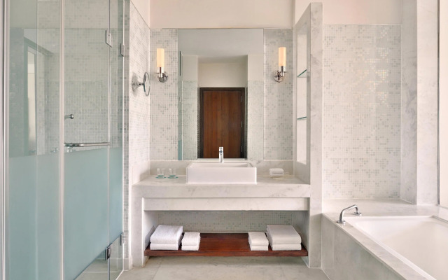 Le Méridien Jaipur Resort & Spa