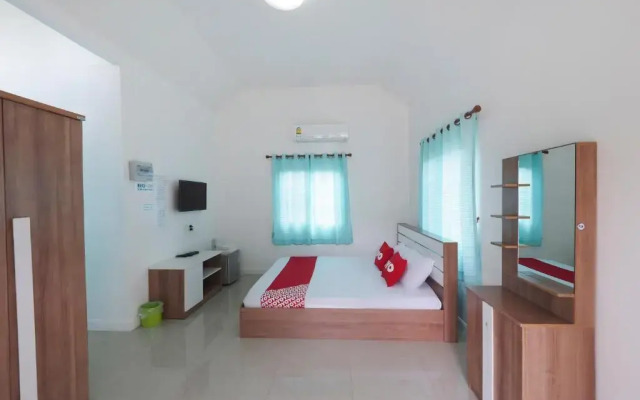 OYO 75339 Full Frame Resort (Vaccinated Staff)