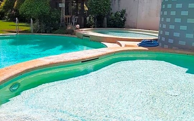 Hotel Camila 2