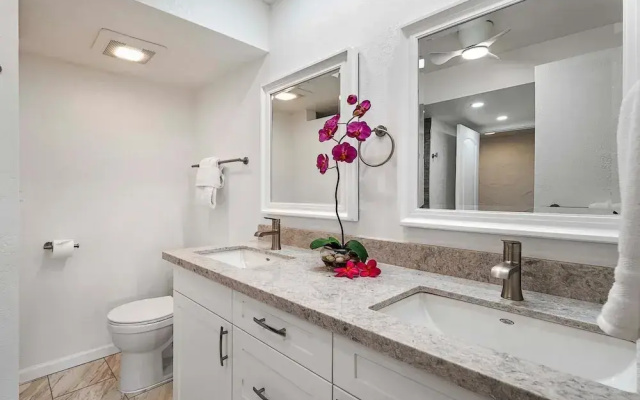 Great Location Close to ocean Central AC