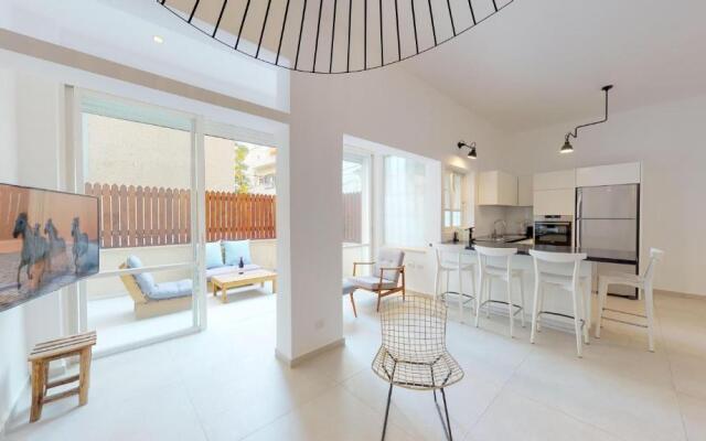 Calming 2BR in Hakerem 6 by HolyGuest