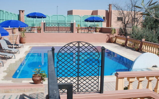 Villa Guest