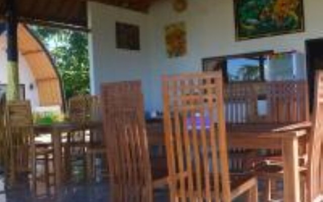 Penida Sunset Ocean View Bungalows