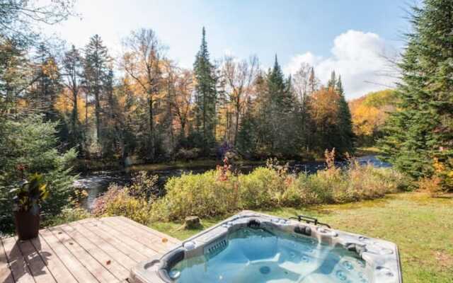 The Beaver Lodge by Escapades Tremblant