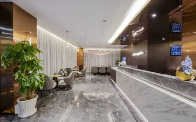 Homeinn Plus Hotel (Shanghai Pujiang  Lianhang Road Subway Station Renji Hospital South campus)