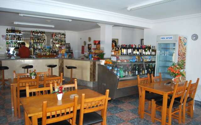 Bella Maria Apartments & Pool Club