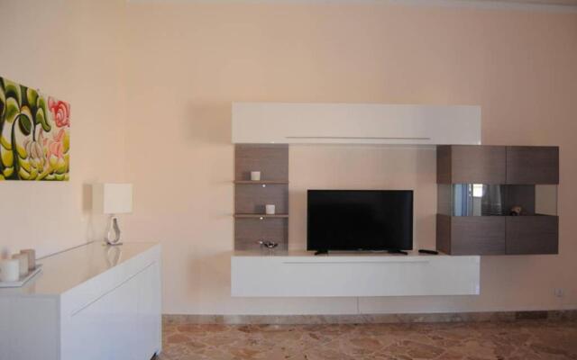 Eloisa Guest House