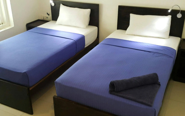 Hangover Hostels Seeduwa