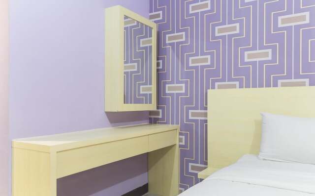 Homey And Comfy Studio Apartment At Sentra Timur Residence