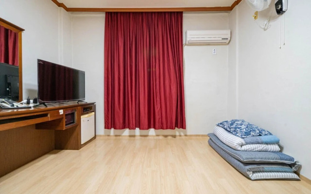Hongcheon Woodeungjang Motel
