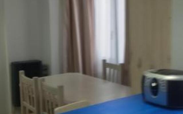 Estudio en Edificio Alnes