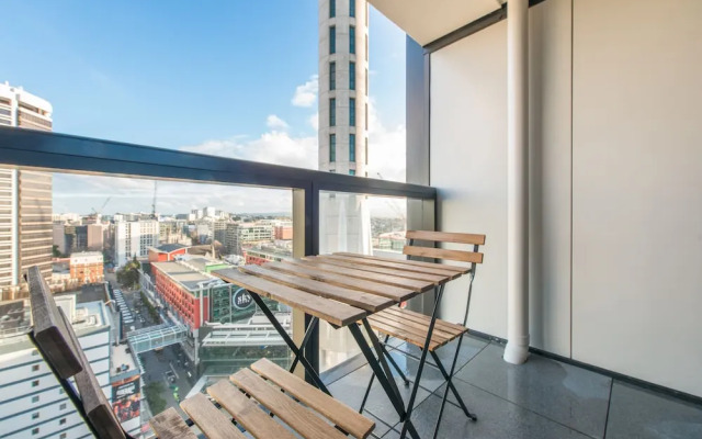 2 BRM apartment Opp to SkyTower view