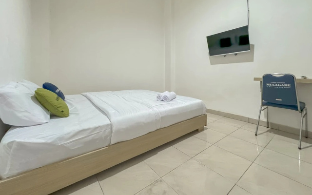 Urbanview Hotel Maharani Garut – Guest Rooms – Tarogong