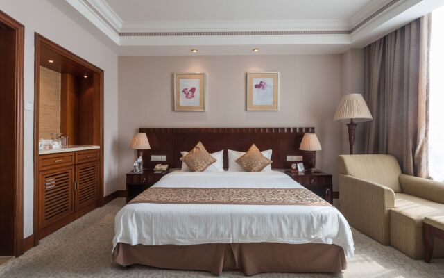 Sanya Baohong Hotel