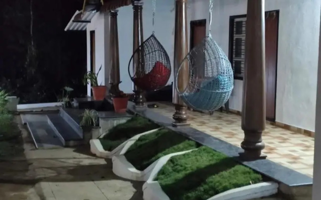 The Coffee Castle Villa