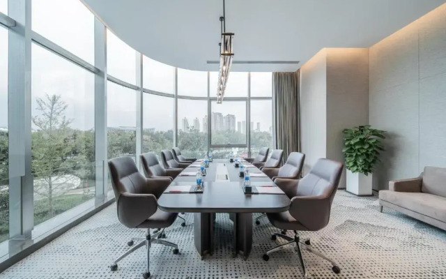 HUALUXE Xi an Chanba by IHG