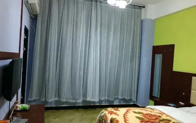 Jiuheng Apartment (Zhaoyang No.1 Middle School Branch)