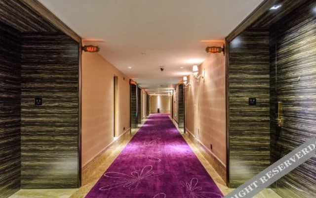 Shuangyuhui River View Hotel