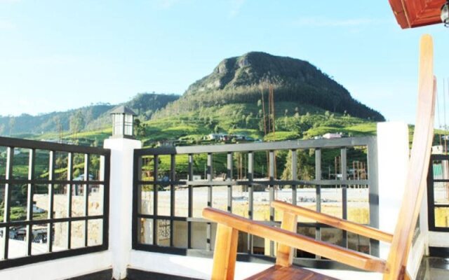 Riseans White Palace