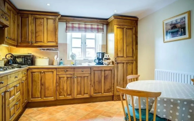 Stow Cottage