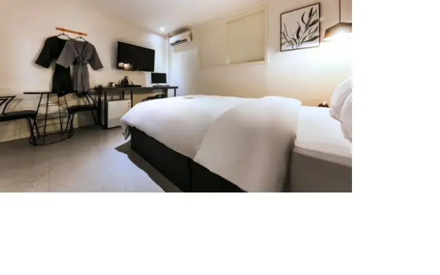 Hotel Yam