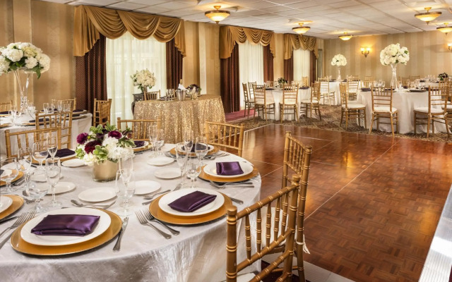 Ayres Hotel Costa Mesa/Newport Beach
