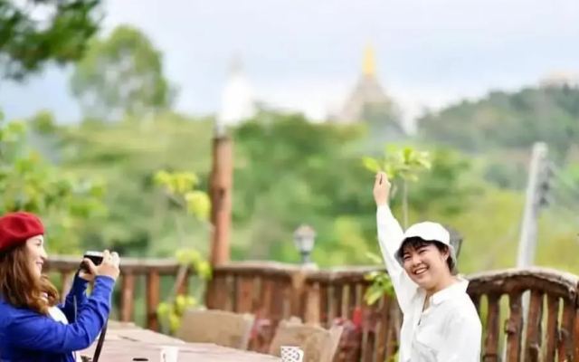 Phusiatfha Resort