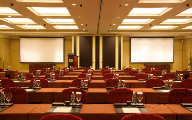 Crowne Plaza Resort Sanya Bay by IHG
