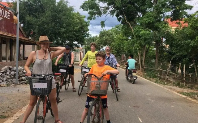 Jungle Boss Homestay