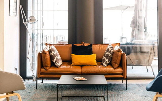 CAMPANILE MARSEILLE EST - Aubagne