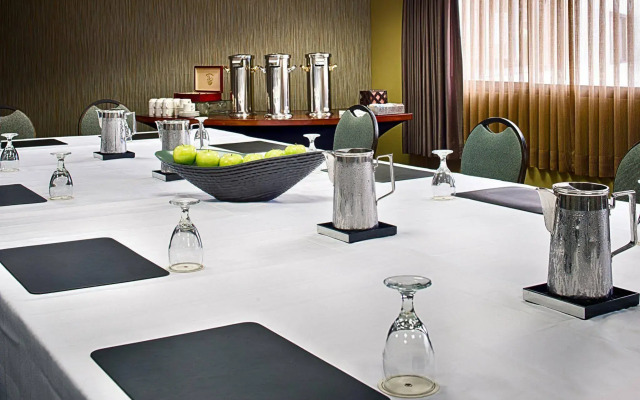 DoubleTree by Hilton Spokane City Center